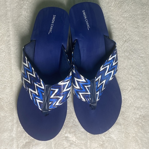 Simon Chang wedge Flip Flops size 10 - Picture 3 of 8